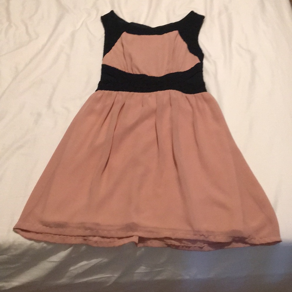 Women’s lace top blush and black dress